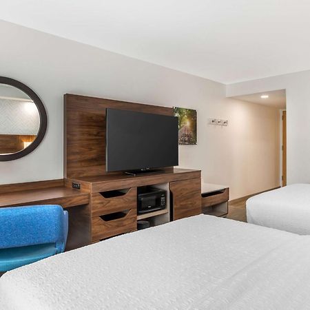 Hampton Inn Petersburg-Fort Gregg Adams Εξωτερικό φωτογραφία