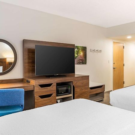 Hampton Inn Petersburg-Fort Gregg Adams Εξωτερικό φωτογραφία