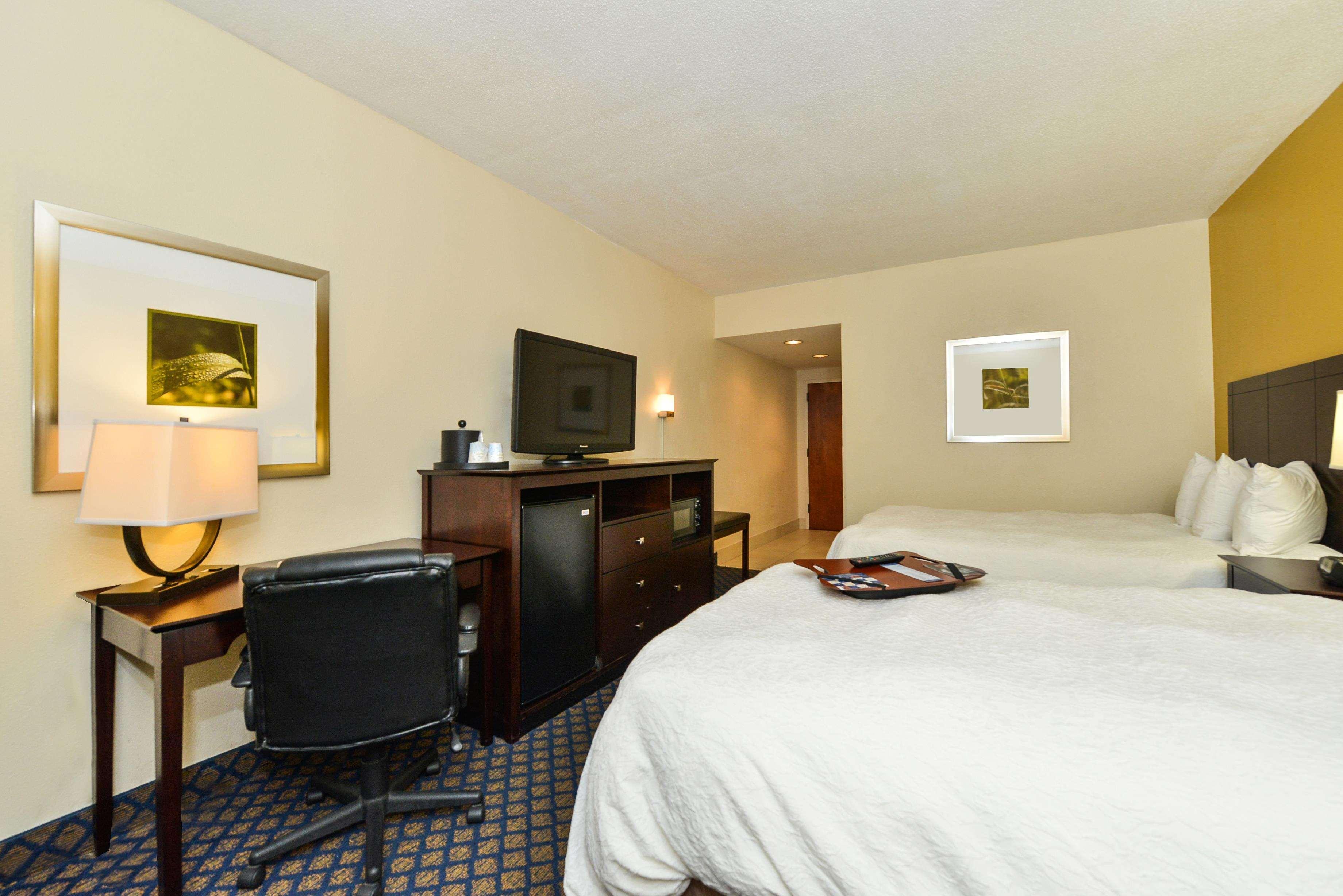 Hampton Inn Petersburg-Fort Gregg Adams Εξωτερικό φωτογραφία